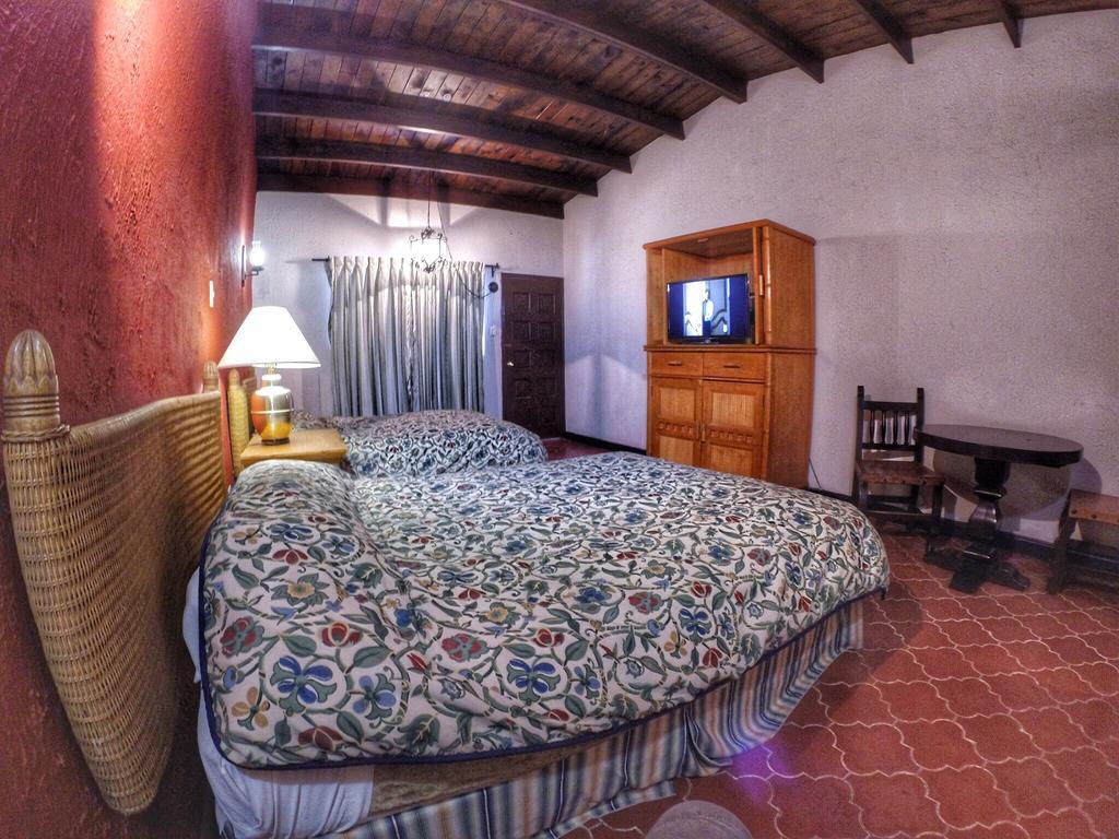 Hotel Parador Santa Cruz Creel Kamer foto