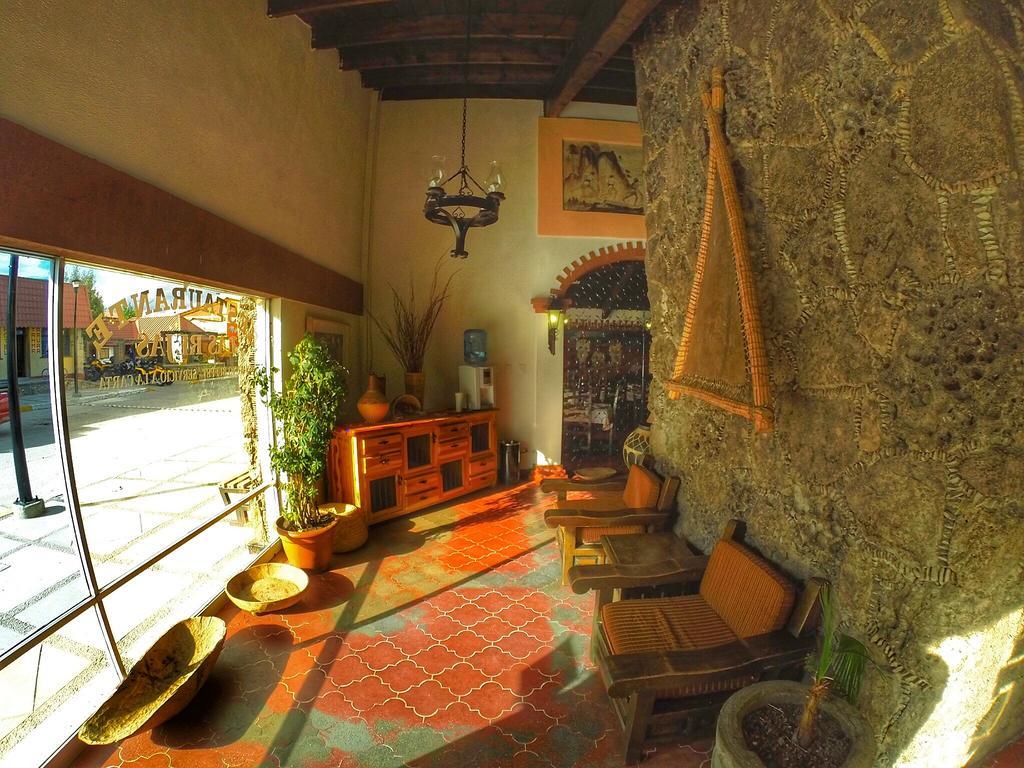 Hotel Parador Santa Cruz Creel Buitenkant foto